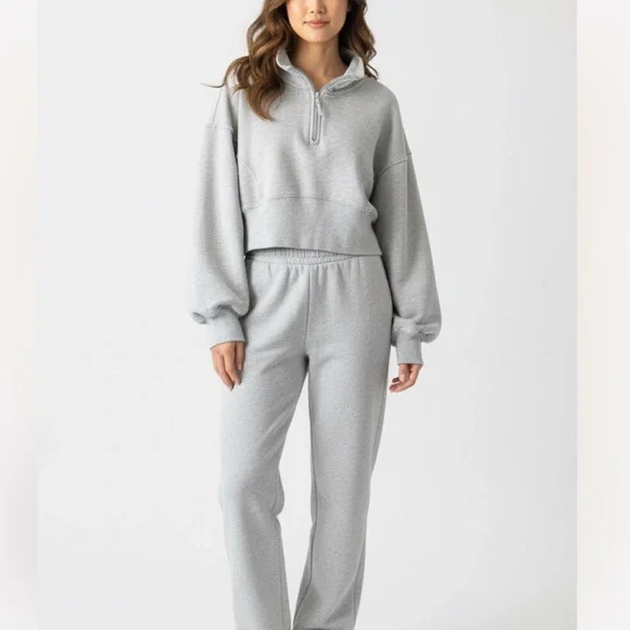 aerie Light Gray Quarter-Zip Cropped Sweatshirt - Picture 1 of 8